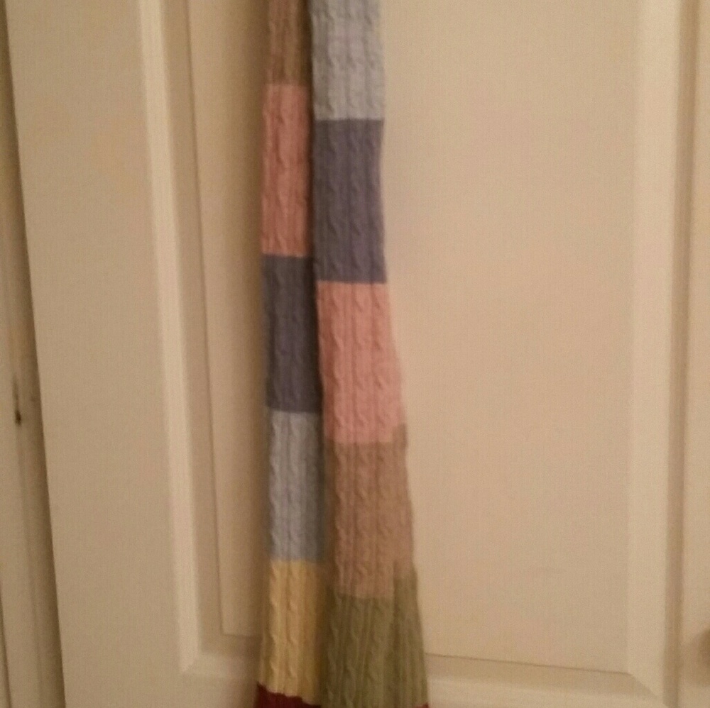 Scarf - Picture 4 of 4